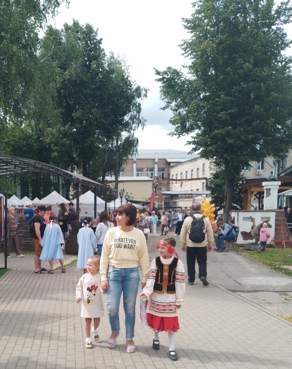 В Туле много мест, которые  можно посетить в выходные и неплохо отдохнуть.                Казанская набережная, музеи, парки...-28