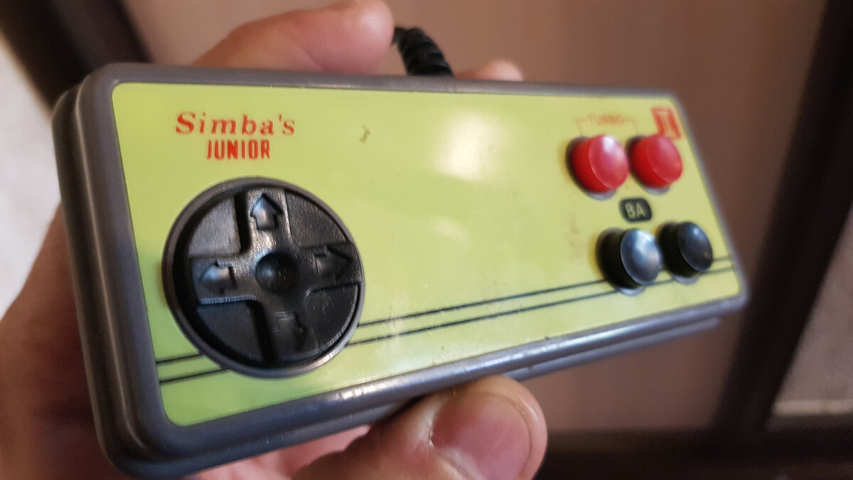 Геймпад от Dendy junior (Simbas' junior)