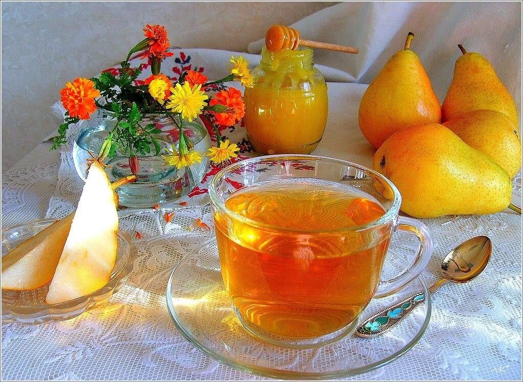 Хороший вкусный чай. Чашечка чая для настроения. Чаепитие с медом. Чай утром. Хорошего настроения чай.