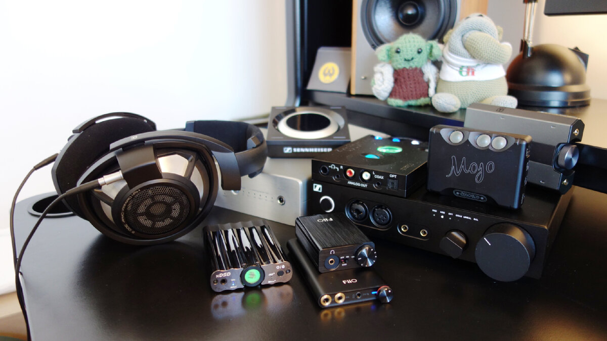 americansongwriter.com