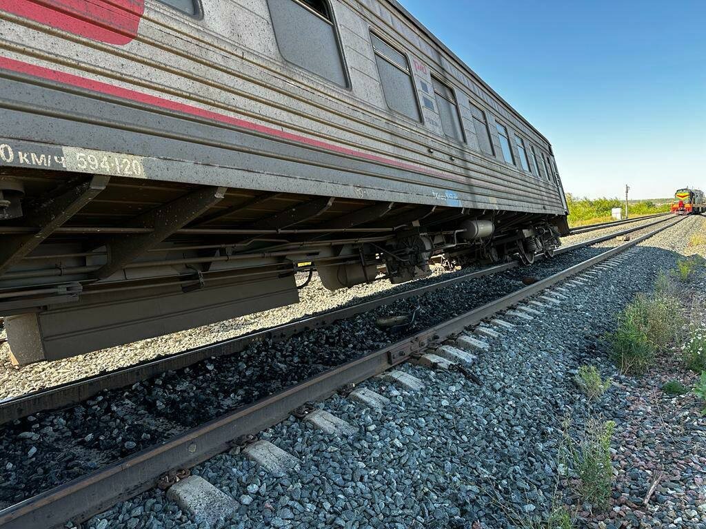  📷    На границе Оренбургской и Самарской областей поезд сбил грузовик. Погиб водитель Кристина Просвиркина