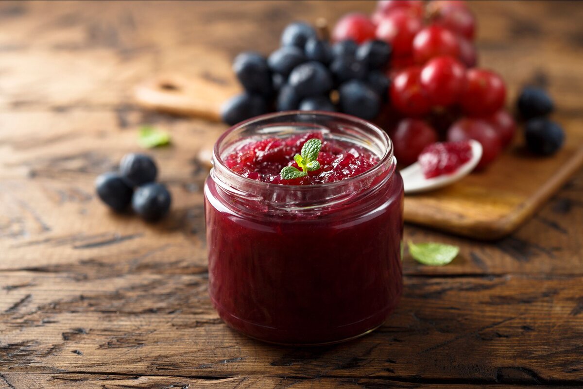  📷 📷 📷 📷 📷 📷 📷 📷    Эти продукты рекомендуется есть только по праздникам