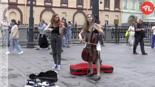 Струнный дуэт очаровательных девушек (скрипка и виолончель) - Шторм (Вивальди)