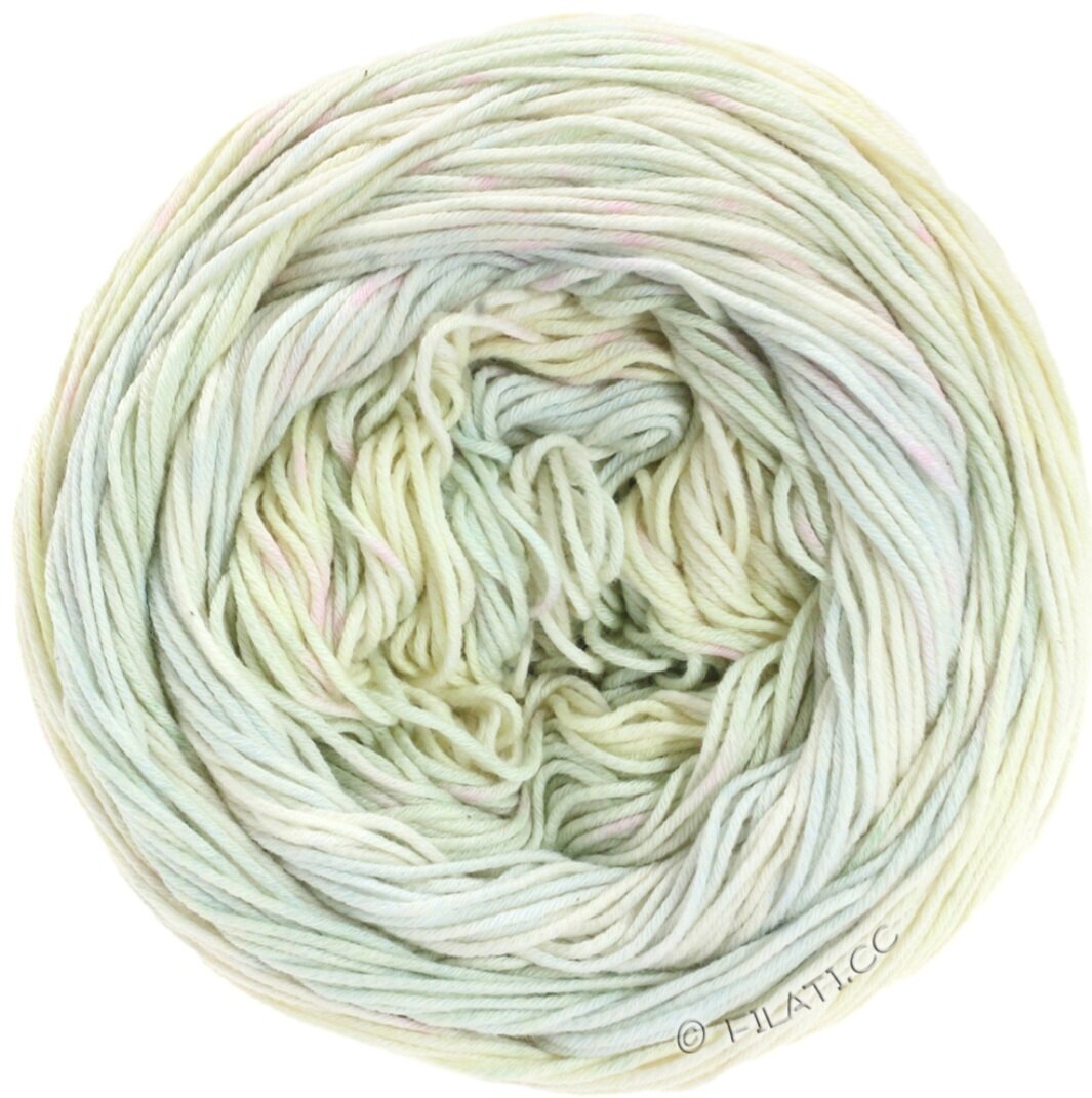 Цвет 06, из которого вяжу сейчас.