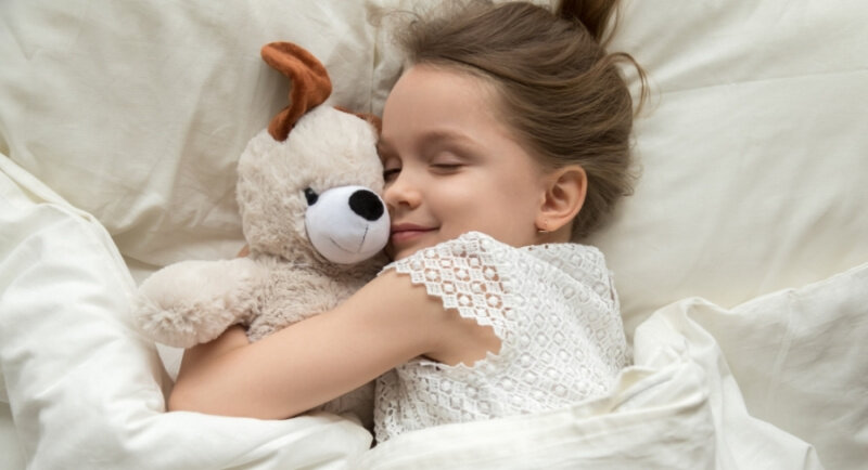 Почему мягкие игрушки полезны для детей?