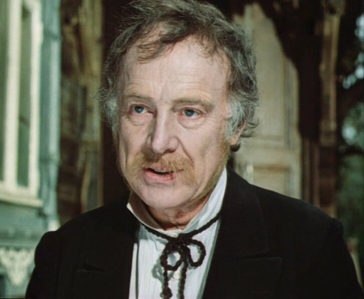 Кадр из фильма «Поздняя любовь» (1983). Скриншот.