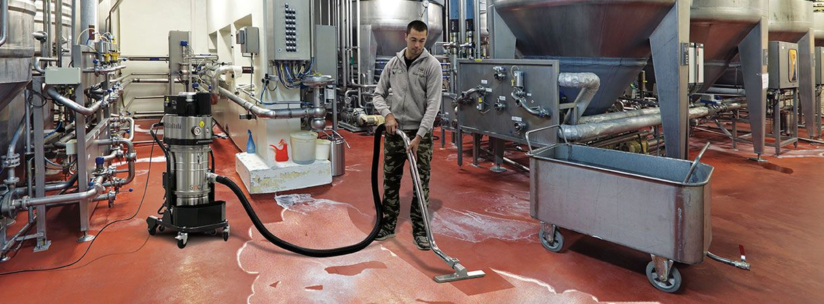 Данная статья поможет читателю разобраться в том, что из себя представляет оборудование для сбора таких специфических отходов производства, как стружка, опилки, СОЖ, и по каким критериям его следует выбирать.