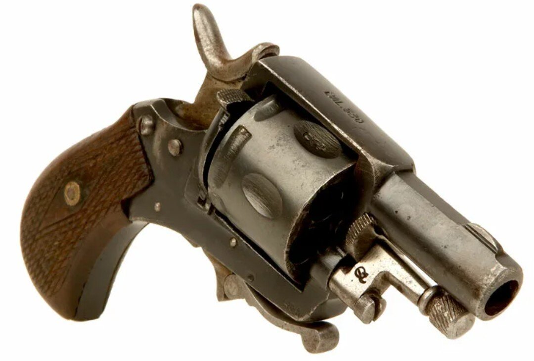 4 мм пистолеты. Револьвер Webley Bulldog m1872. Револьвер бульдог 44 калибра. Револьвер Webley British Bulldog. Веблей 1866 бульдог револьвер.