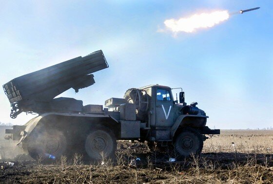    Работа реактивной системы залпового огня (РСЗО) «Град» в зоне СВО