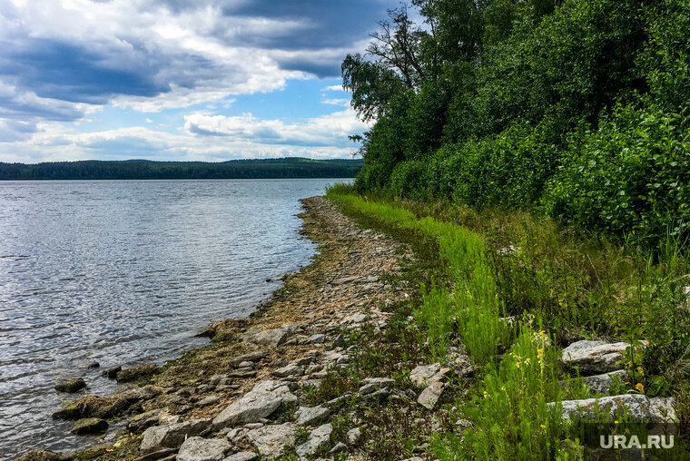    Объект можно перестроить под загородный отель