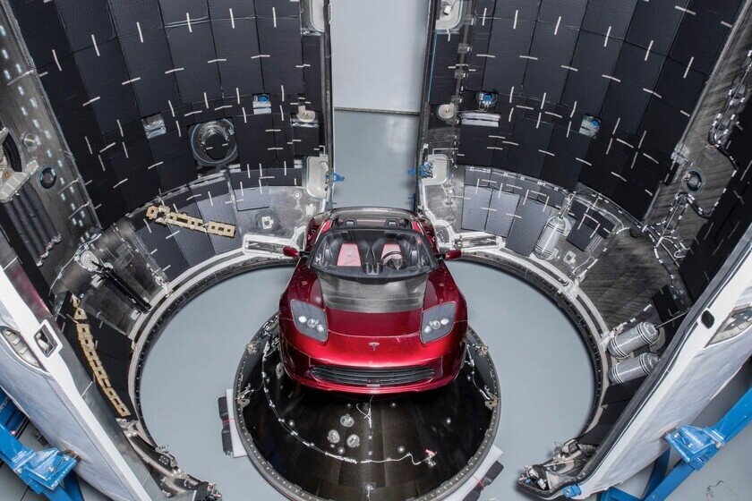    Tesla Roadster / Фото: SpaceX