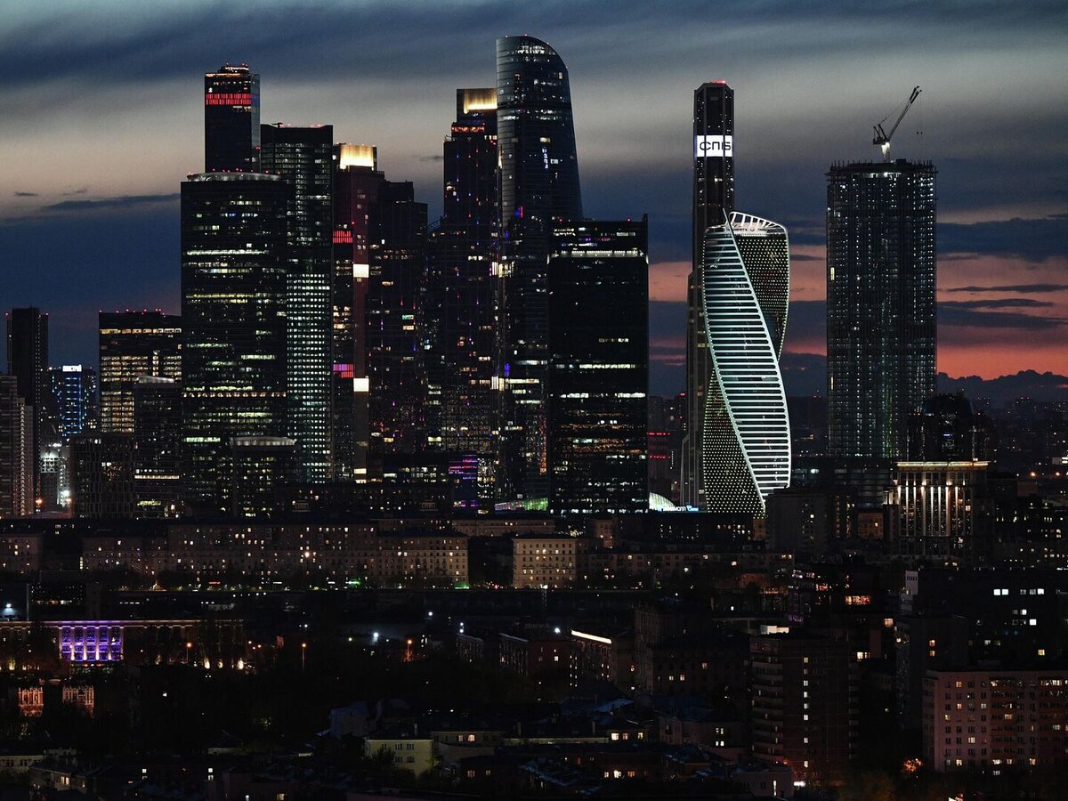 москва сити вид ночью