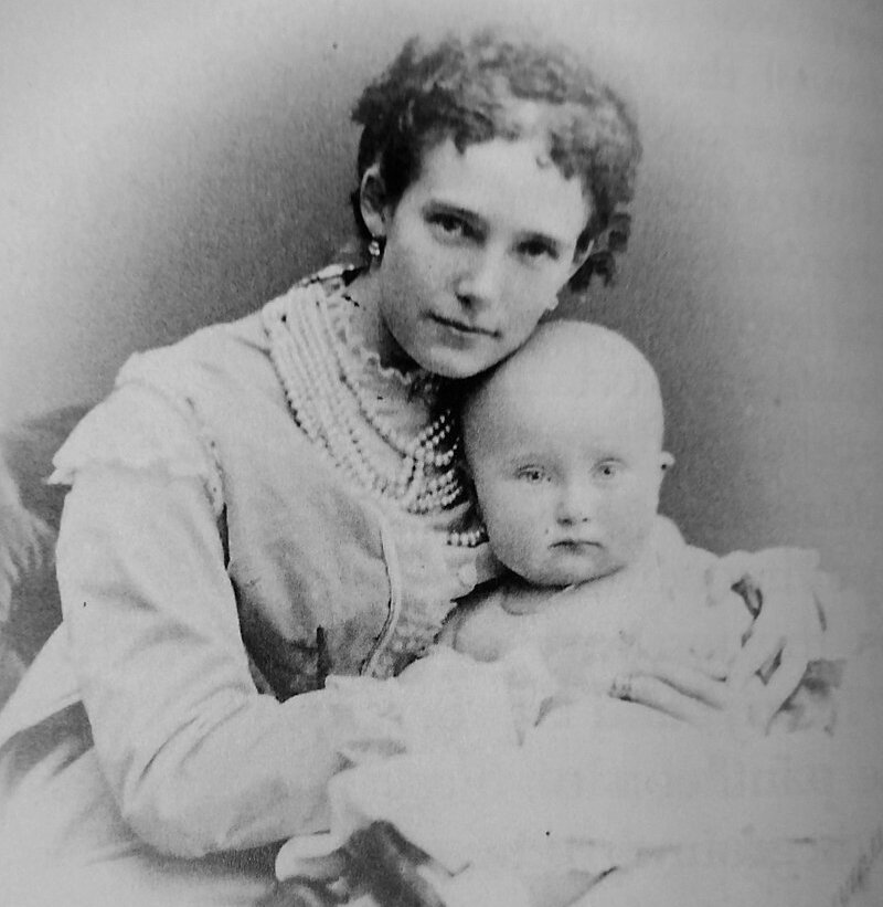 Евгения с сыном Петром