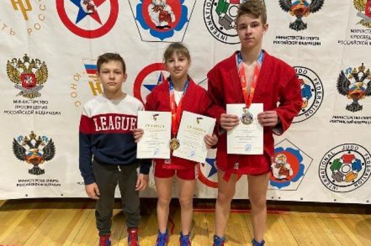    Самбисты из Тулы завоевали награды на Всероссийских соревнованиях