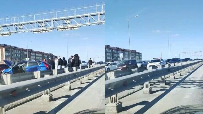     В областной столице на мосту улицы Монтажников произошло ДТП. По данным читателей «Нашего города» здесь столкнулись легковушки КИА. Одну из машин развернуло на дороге.