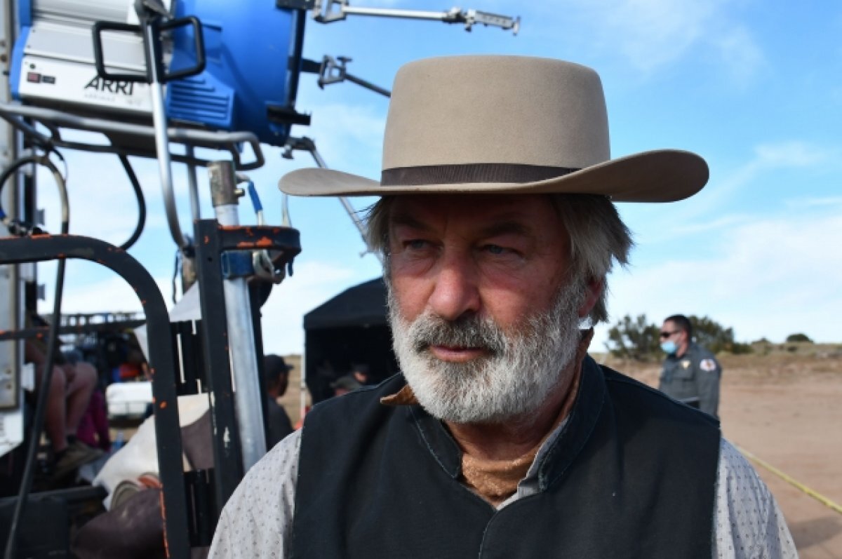    CNN: в США возобновят прерванные из-за убийства съемки фильма «Ржавчина»