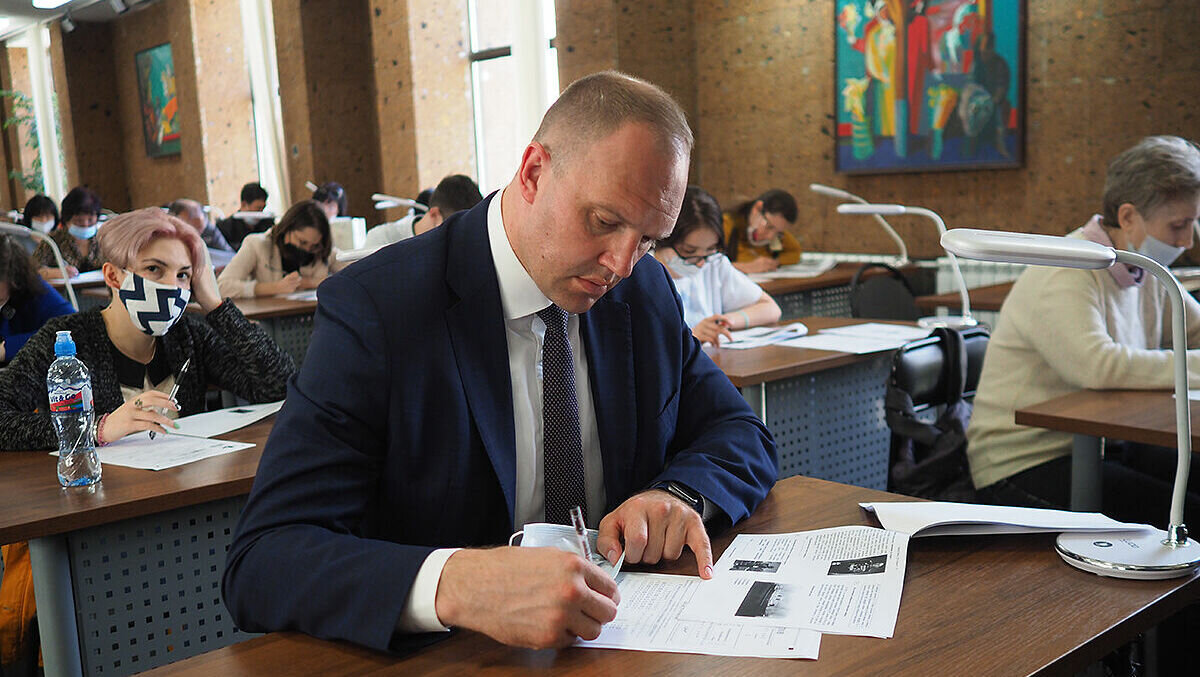 Таганрогский городской суд вынес приговор депутату из Гордумы Владимиру  Карагодину | RostovGazeta.ru | Дзен