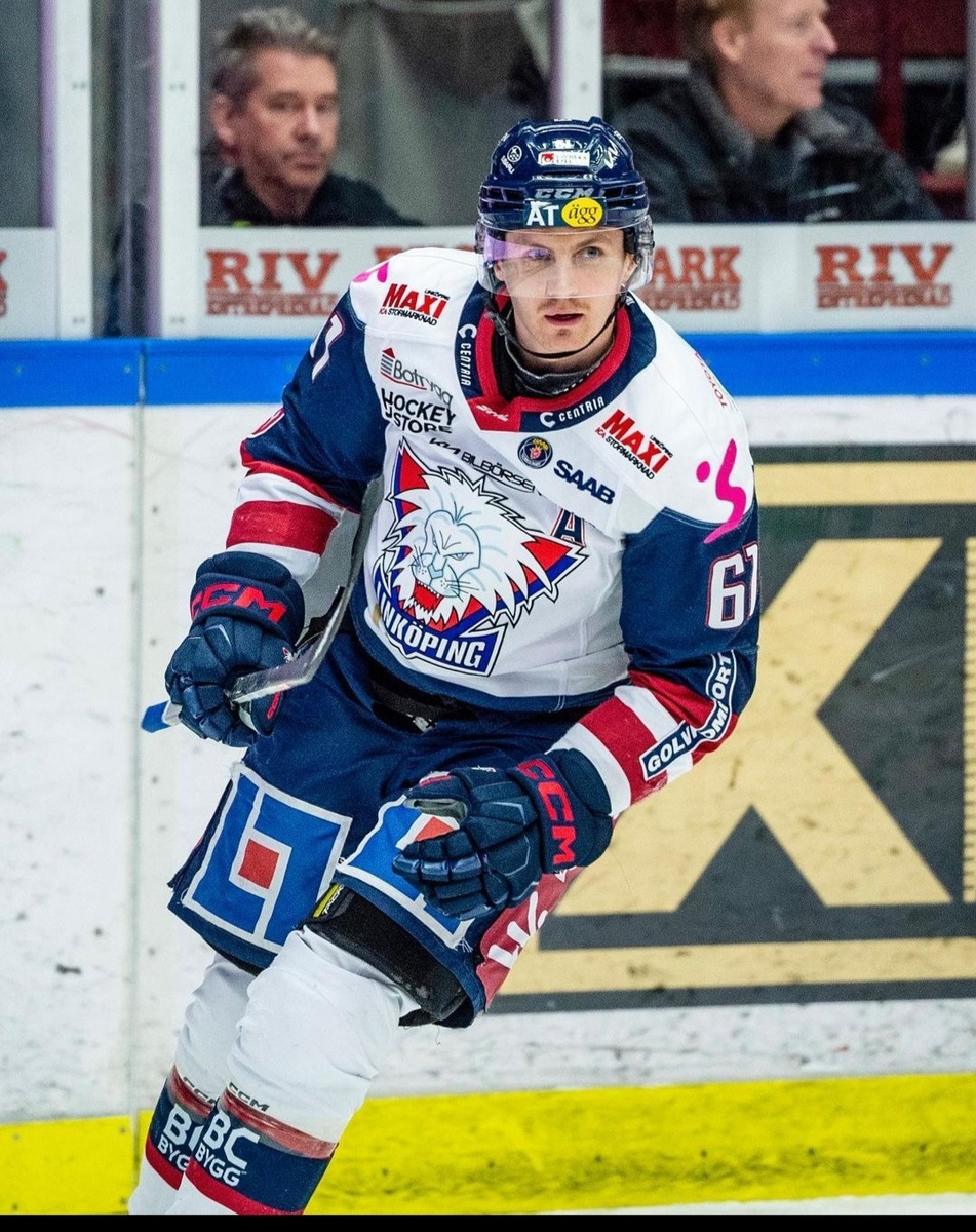 Маркус Люнг. 