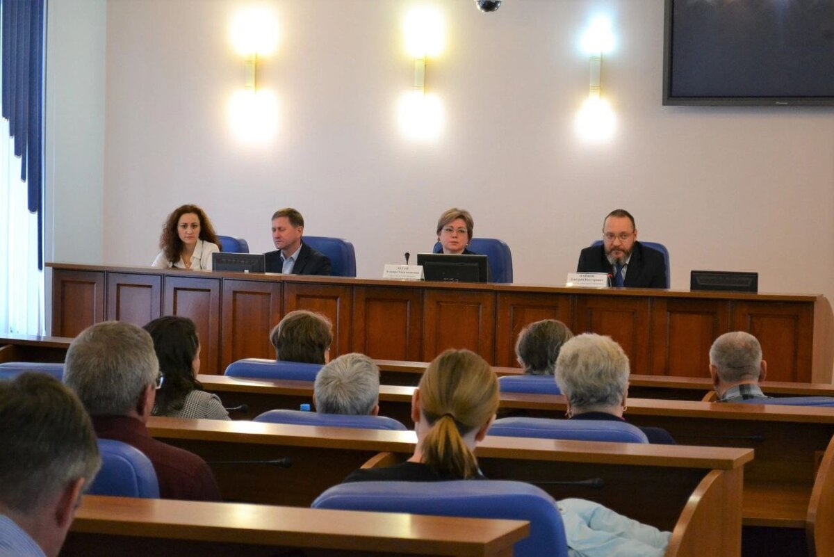    Мэр Нефтеюганска объявила о расселении многоквартирного 9-этажного дома в связи возникшей острой необходимостью капремонта его кровли