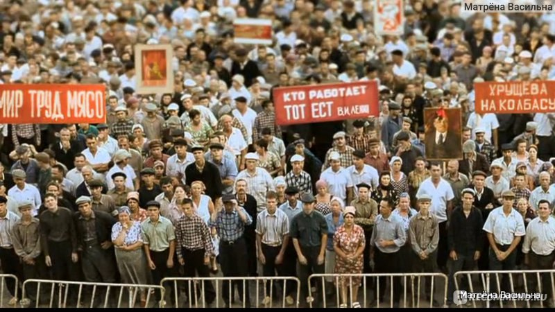 Новочеркасском расстреле рабочих. Бунт 1962 года в Новочеркасске. Забастовка рабочих в Новочеркасске в 1962 году. 1962 Год в Советском Новочеркасске забастовка. Бунт рабочих в Новочеркасске в 1962.