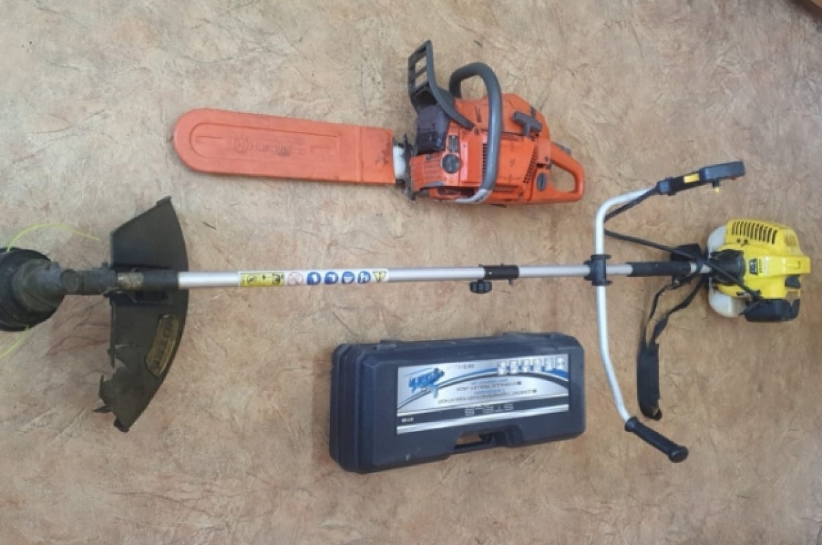    Двух жителей Тверской области задержали по подозрению в дачной краже