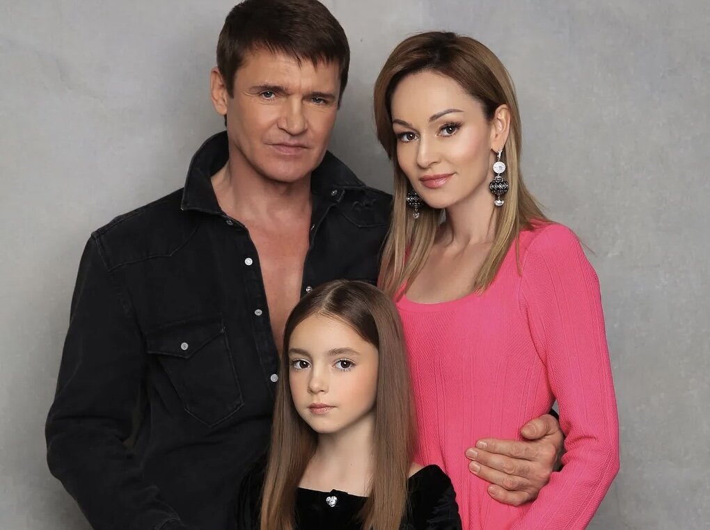 Наверное, многие российские телезрители знают такого талантливого и отличного актёра Игоря Лифанова. Игоря запоминают благодаря съёмкам в фильмах с криминалом и т.д.-5