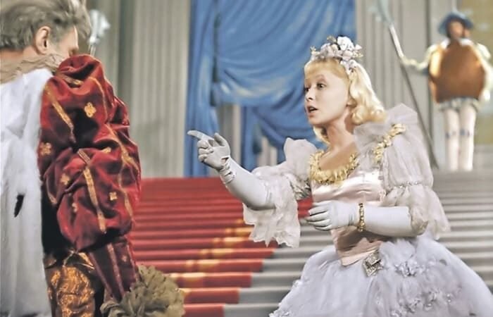 Эраст Гарин и Янина Жеймо в фильме "Золушка", 1947