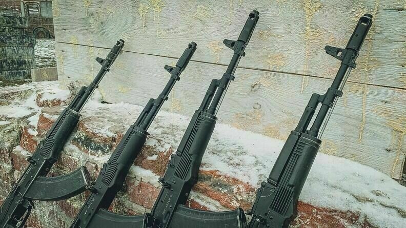     Летчика из Красноярского края вернули из украинского плена. Об этом сообщил зампред комитета Госдумы по обороне Юрий Швыткин.