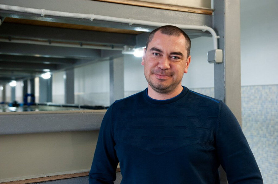 Андрей Рубцов, владелец ООО «Раковая ферма Алтая». Фото: Дмитрий Лямзин.