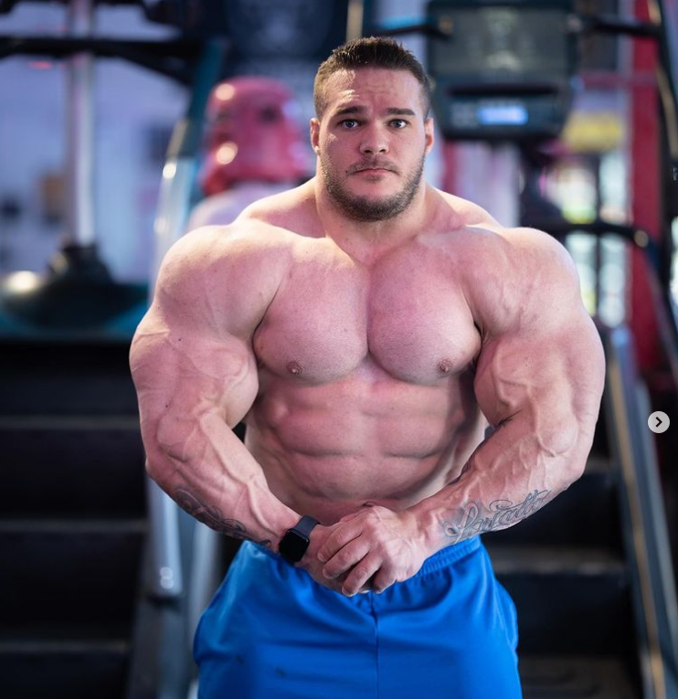 Николас Уолкер