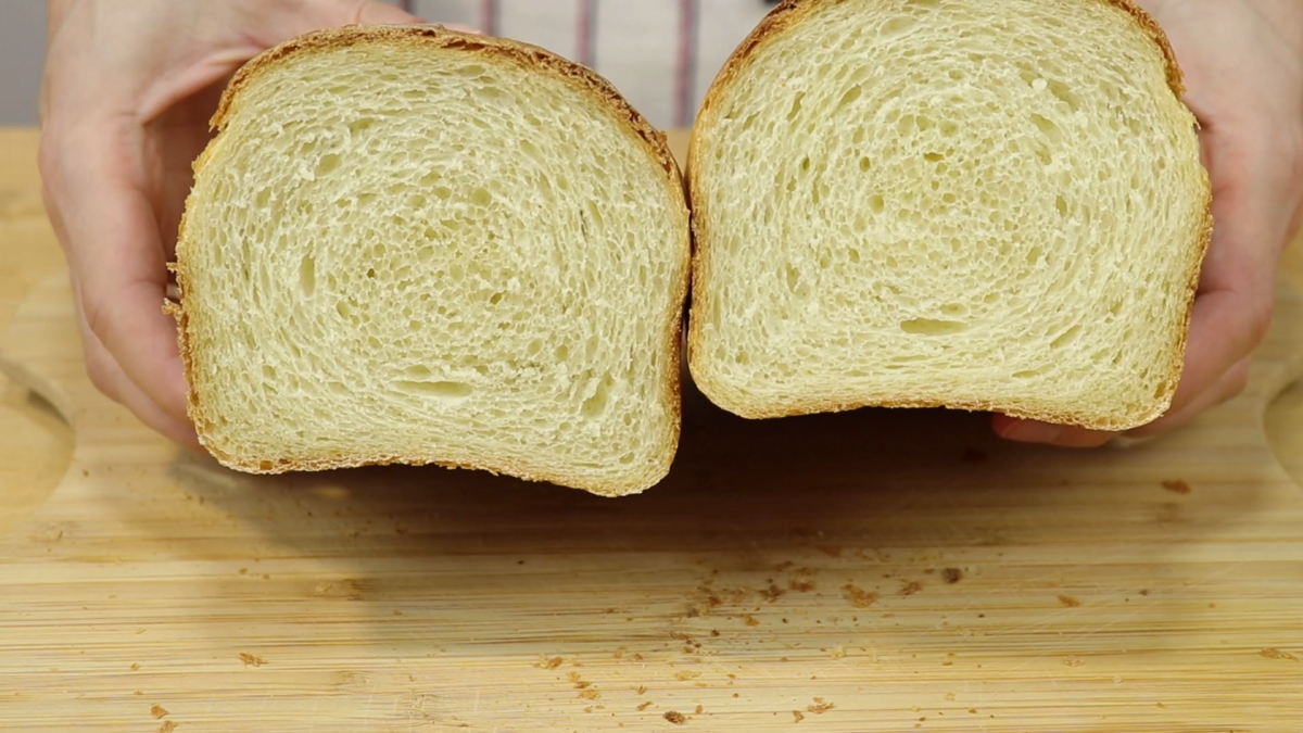 Пышный хлеб в духовке. Пышный хлеб. Опара для хлеба. Тесто для пышного хлеба. Хлеб с хрустящей корочкой своими руками.