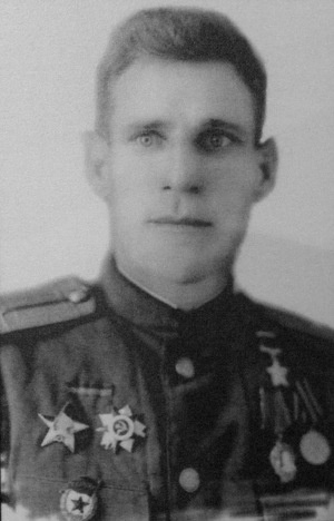 Дмитрий Михайлович Яблочкин - герой, который воевал один за целый полк