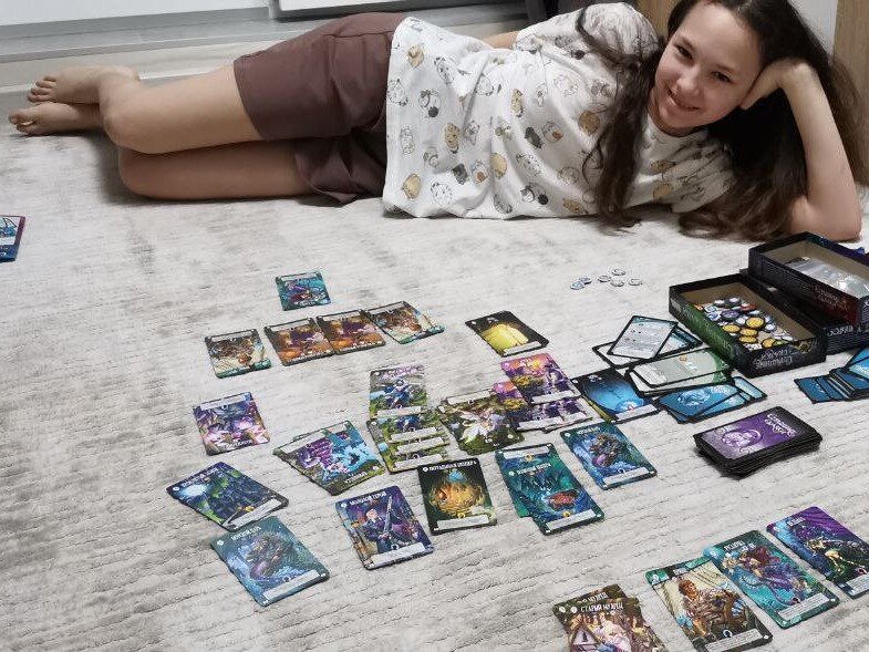 Новая любимая игра "Страшные сказки"