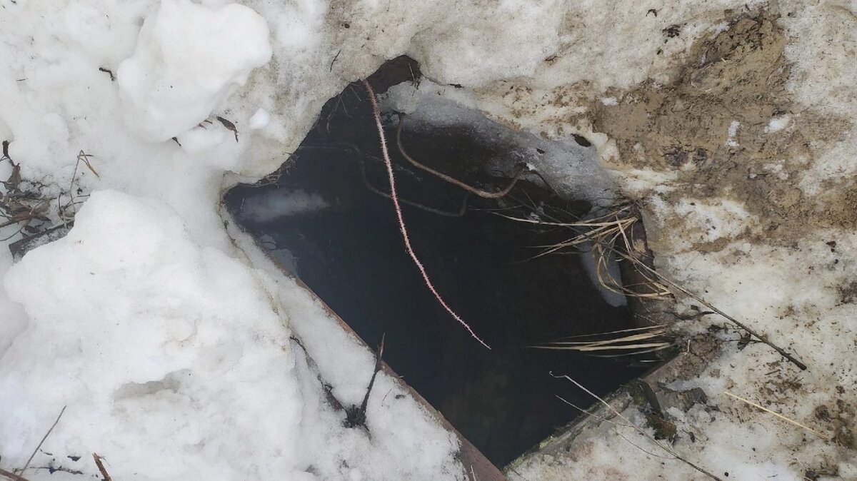    В Югре дело о падении ребенка в канализационный колодец завершилось примирением сторон