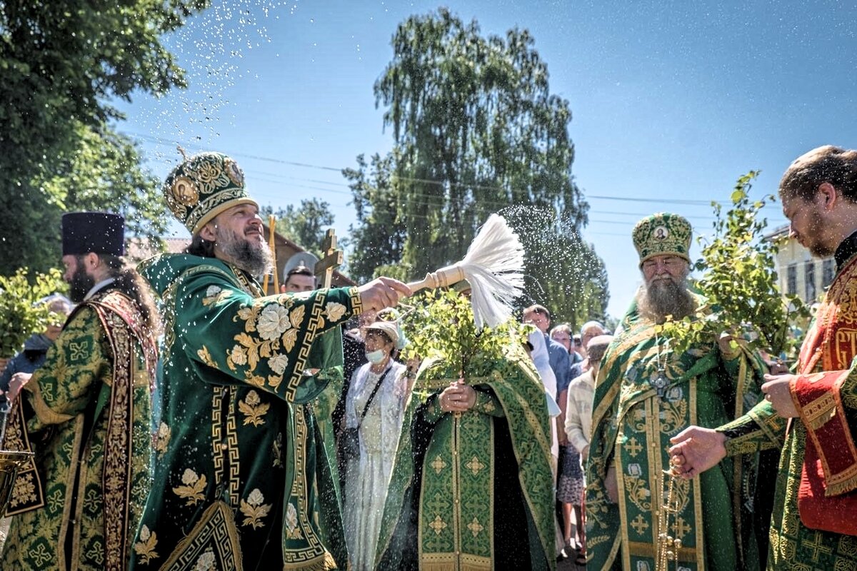 День Святой Троицы в Беларуси