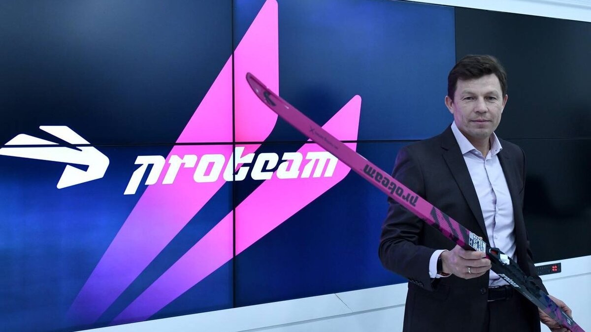     Президент Союза биатлонистов России (СБР) Виктор Майгуров обратился к главе телеканала «Матч ТВ» Александру Тащину из-за критики журналиста Дмитрия Губерниева. Об этом Inkazan сообщил правозащитник Еркен Сарсембаев.