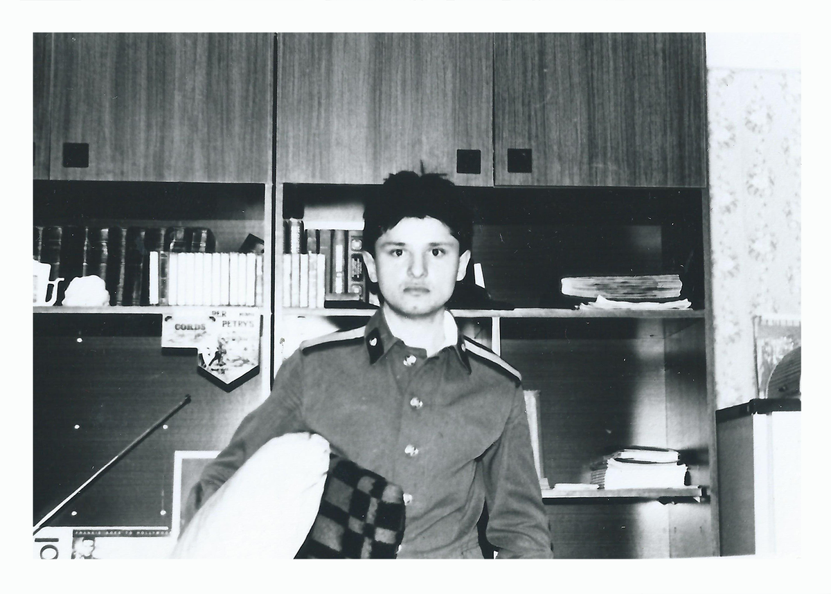 Ст. пожарный Тагиров к работе готов! Пожарный спит - служба идёт...