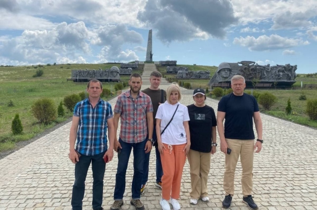    Мэр Перми Дёмкин с педагогами побывал с гуманитарной миссией на Донбассе