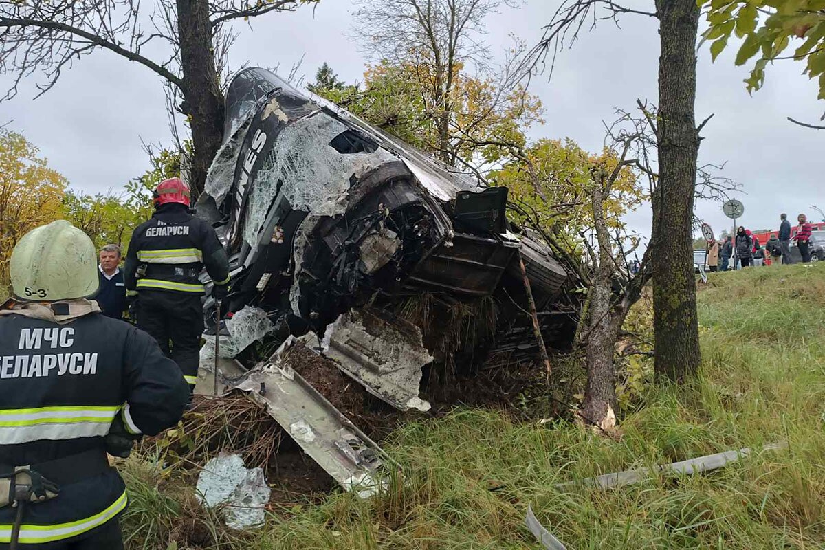 Автобус попал в дтп