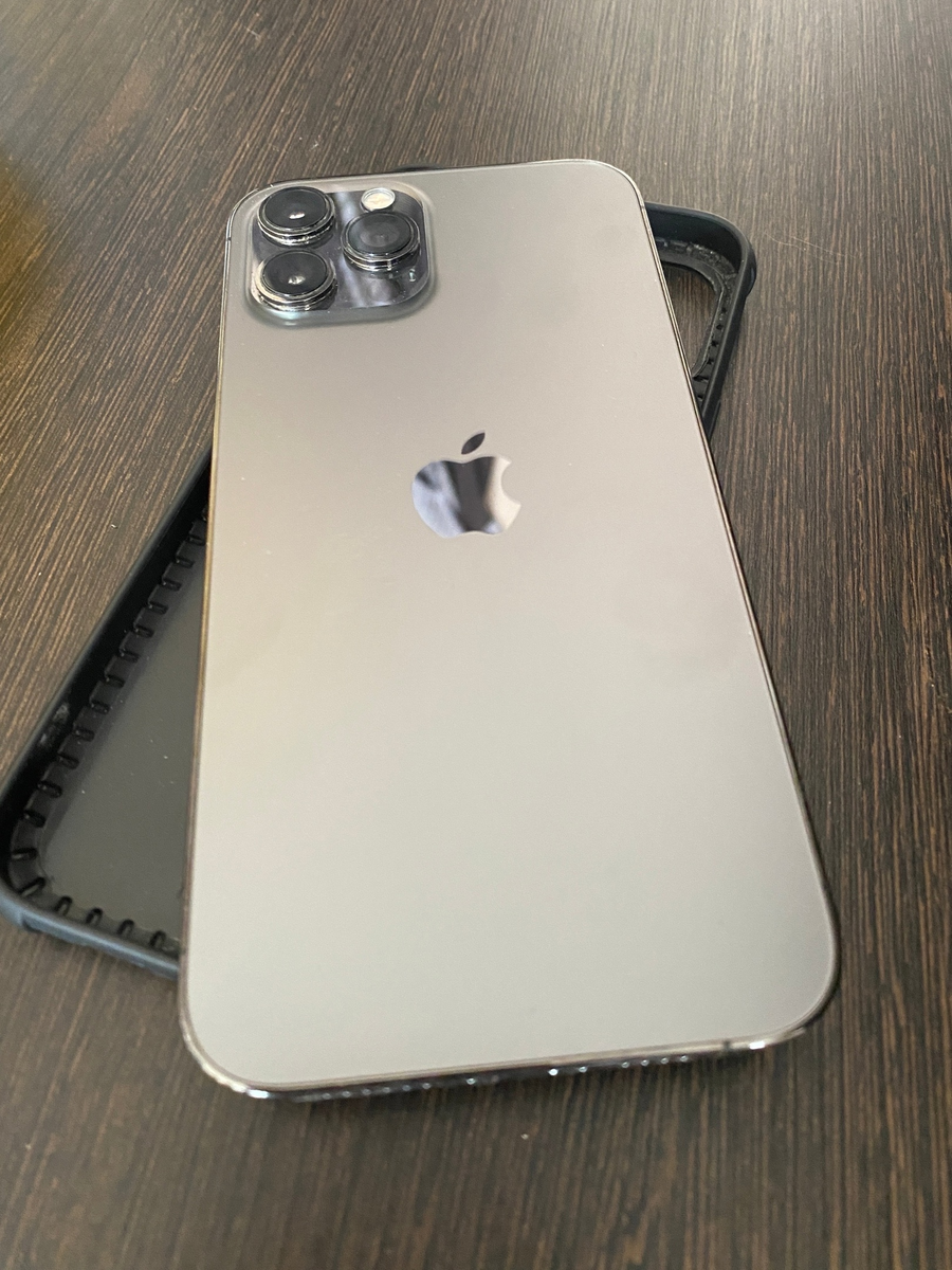 Вчера уронила в унитаз Айфон, который брала 110 тысяч р. До сих пор не ...