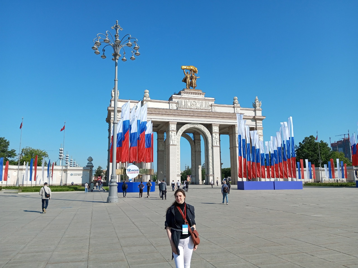 Вднх 11 мая. ВДНХ выставка Республика Дагестан. ВДНХ Кишинев. ВДНХ российские достижения. ВДНХ Крым.