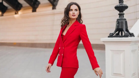    Прямой, приталенный или оверсайз: какие брючные женские костюмы в моде весной Анна Оленькова