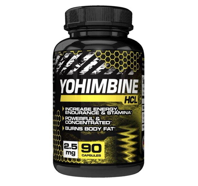 Преимущества Йохимбина для бодибилдинга. 
 
Главный активный компонент йохимбина - это алкалоид, получаемый из коры дерева йохимбе,  и жиросжигателя. Он работает путем блокирования альфа-2 адренорецепторов, что приводит к увеличению уровня норадреналина и эпинефрина в крови. Это повышает метаболический темп и ускоряет процесс жиросжигания. 
 
1. Йохимбин может помочь ускорить метаболизм и повысить уровень норадреналина в крови, что может способствовать эффективному сжиганию жира при соблюдении правильного питания и режима. 
 
2. Йохимбин может помочь увеличить выносливость и уменьшить усталость во время тренировок. 
 
3. Йохимбин может помочь увеличить кровоток в органах малого таза, что может улучшить эректильную функцию. 
 
Обратите внимание, ребята: пункт номер 3 может только казаться несущественным для бодибилдинга. На самом деле, в период интенсивных тренировок и ограничений в питании улучшение эректильной функции уставшего спортсмена может поспособствовать нормализации внутрисемейного климата, снизив, тем самым, уровень нервотрепки бодибилдера. Особенно важно для тех, чья ГЗТ пошла не по плану, подорвав здоровье. 
 
4. Йохимбин может помочь улучшить настроение и повысить уровень энергии, что может быть полезно для бодибилдеров, которые испытывают усталость.

Йохимбин исследуется не первое десятилетие и на сегодняшний день его эффективность экспериментально доказана. Среди наиболее значимых можно отметить работы С. Остожика «Влияние йохимбина на функциональность и работоспособность профессиональных футболистов» и М. Старгилла «Эффекты от приема йохимбина у здоровых людей». В частности, доказано, что йохимбин играет роль мощного антидепрессанта, так как, попадая в организм, он ингибирует МАО (моноаминооксидазу, вещество, которое метаболизирует ряд нейромедиаторов и гормонов) 
 
5. Йохимбин может помочь улучшить кровообращение, что может быть полезно для спортсменов, которые ищут способы улучшить доставку кислорода и питательных веществ к мышцам. 
 
6. Йохимбин улучшает качество сна и, как отмечено в исследованиях доктора К. Грасинга, позволяет видеть более яркие и насыщенные сновидения. Но данный эффект наблюдается лишь во время приема рекомендованных доз, их превышение в большинстве случаев приводит к обратному эффекту – тревога, страх и постоянные просыпания. Кроме того, эксперименты К. Грасинга показали, что экстракт коры йохимбе действительно стабилизирует ряд психических процессов, улучшает настроение, делает человека более активным и контактным.

Стоит отметить, что применение йохимбина может вызвать побочные эффекты, включая головокружение, тошноту, повышенное сердцебиение, тревогу и бессонницу. Перед использованием йохимбина необходимо проконсультироваться с врачом, чтобы оценить его потенциальные пользу и риски в каждом конкретном случае.