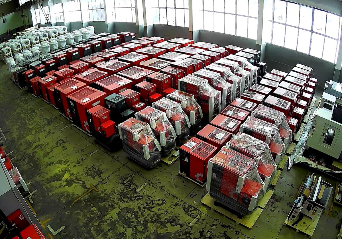 Магистральные фильтры Triumph на складе, готовые к отгрузке. 