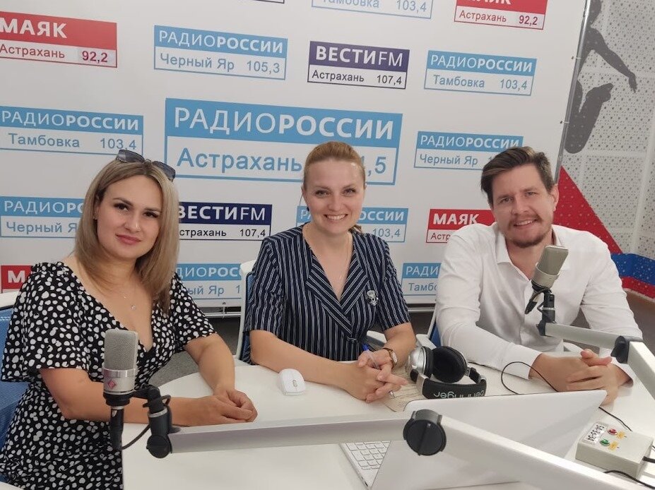 Лариса Досаева, Марина Ли, Дмитрий Кузнецов 