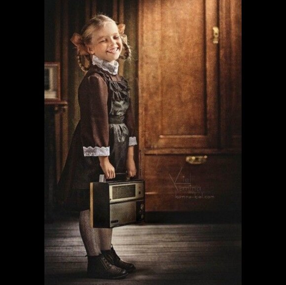 Фото Карина Киль ( из ретро - проекта). Иллюстрация Pinterest