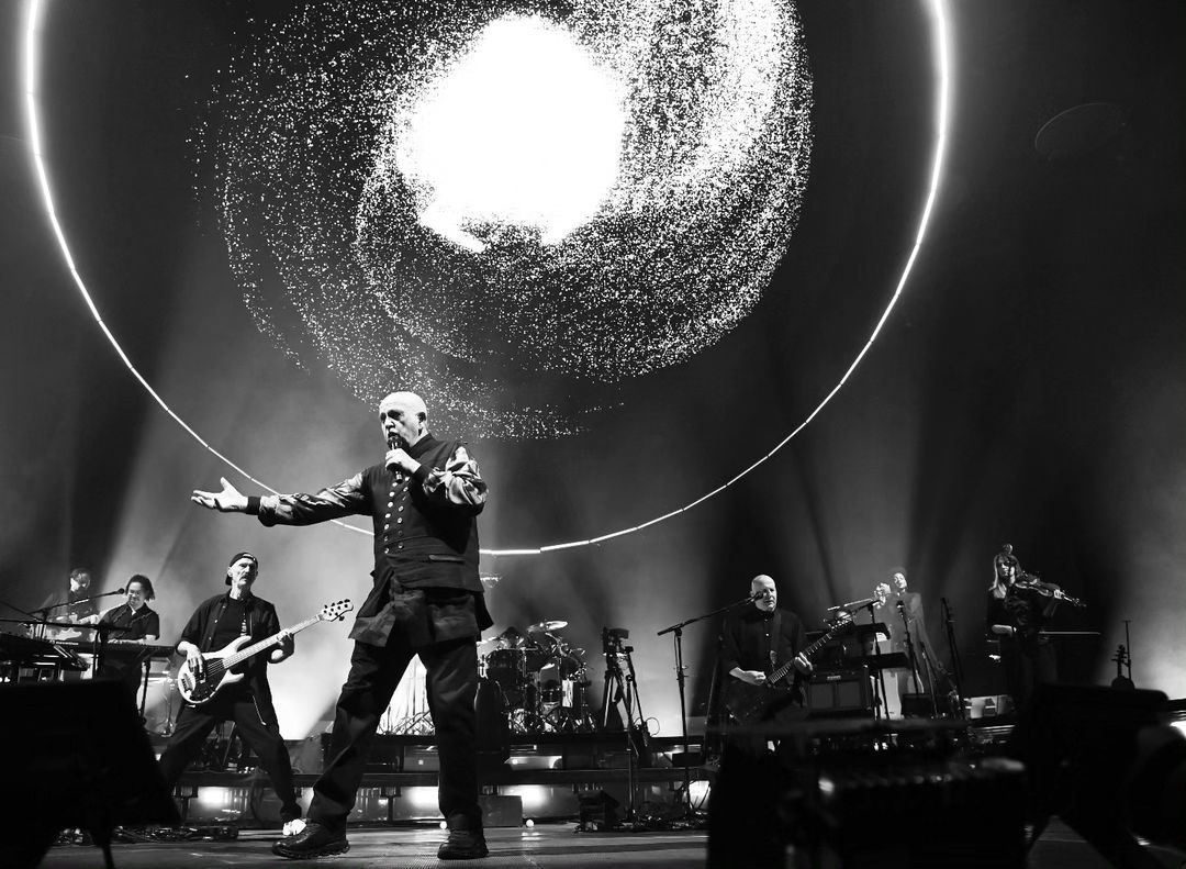 полина гагарина выступление 2022 года. дискотека 2022. российские певцы. песня года 2023 отзывы и комментарии. новогодние огоньки.