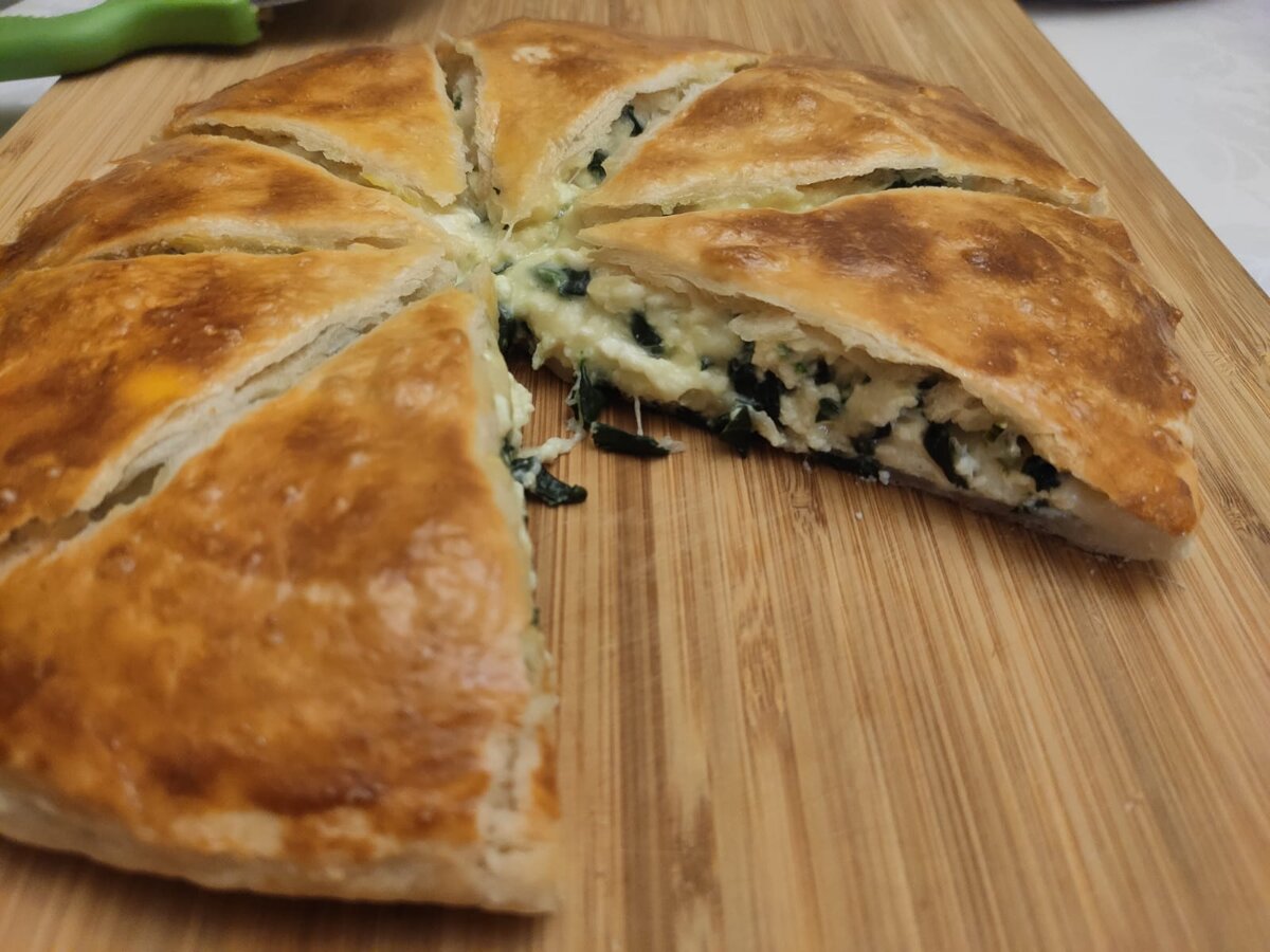 Можно и без шпината кому не нравится, но со шпинатом понравится всем, даже тем кто его не любит. 