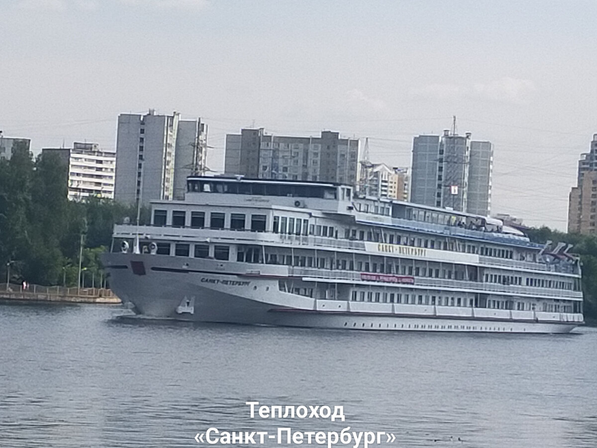 теплоход санкт петербург описание