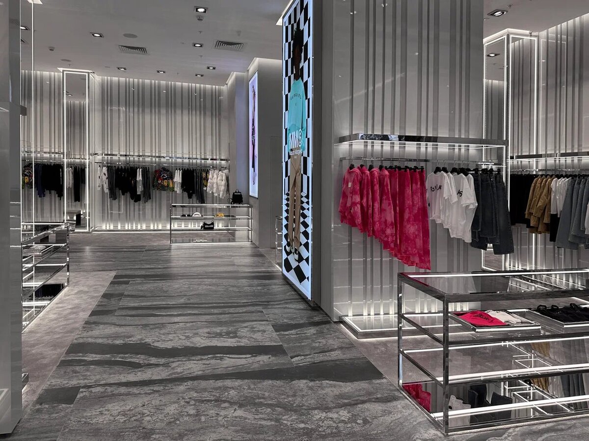    «Слепая курица» открыла мультибрендовый department store (фото 1)